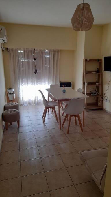 Excelente Departamento En Zona Centrica. C/Cochera Rio Cuarto Exterior photo